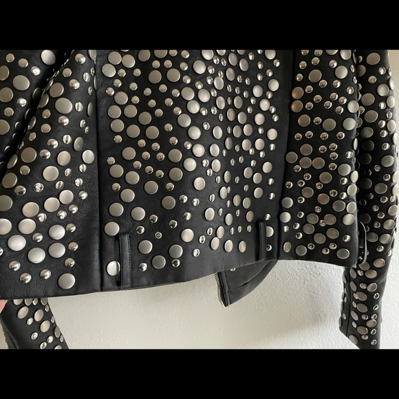 Belle Veré studded leather jacket Medium - Picture 8 of 8
